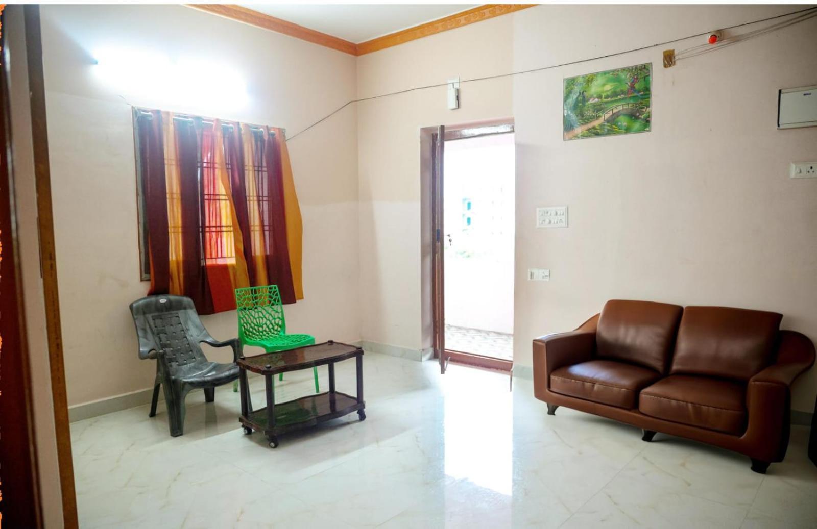 Garuda Grand Apartment Tirupati Bagian luar foto